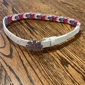 Girl’s white belt with purple daisy
